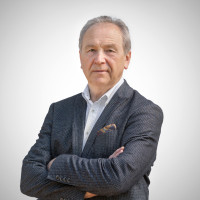 Julian Dutka